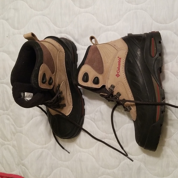 Columbia Other - Like New COLUMBIA Thinsulate Insulation Hiking Boots Bugabootoo Men US 8.5